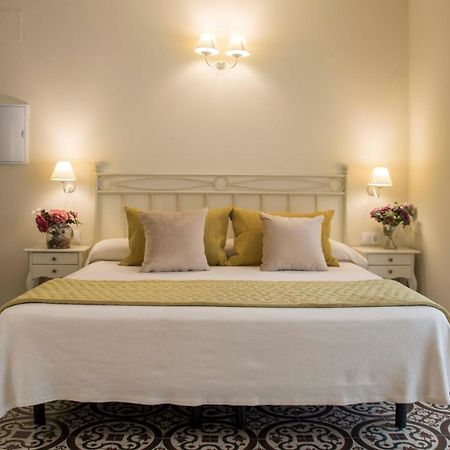 Hostal Boutique Casa La Laja Chiclana de la Frontera Εξωτερικό φωτογραφία