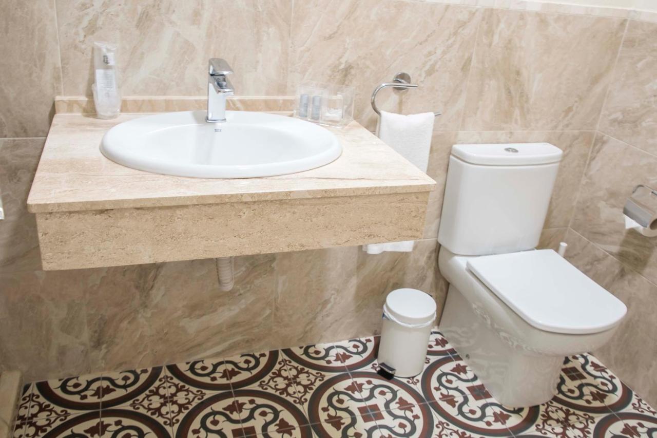 Hostal Boutique Casa La Laja Chiclana de la Frontera Εξωτερικό φωτογραφία